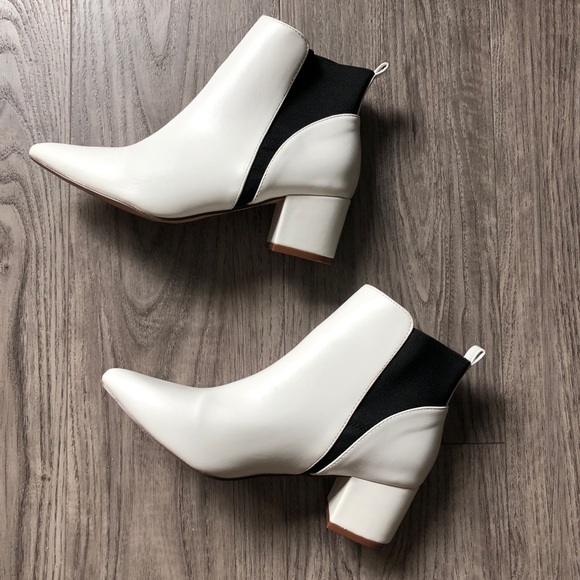 Lulus Shoes - Chic White and Black Boots